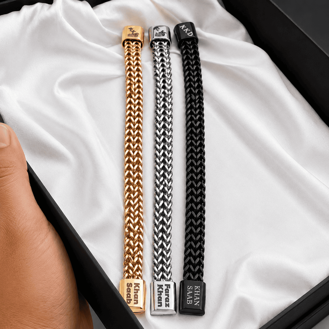 Customize-Bracelet