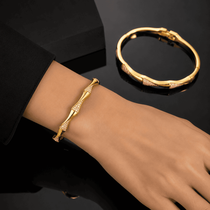 Twist Bangle-Gold