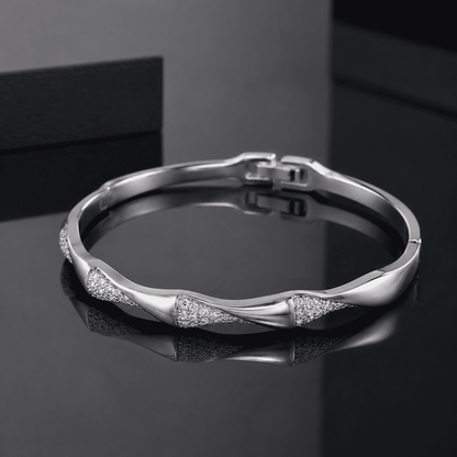 Twist Bangle Silver
