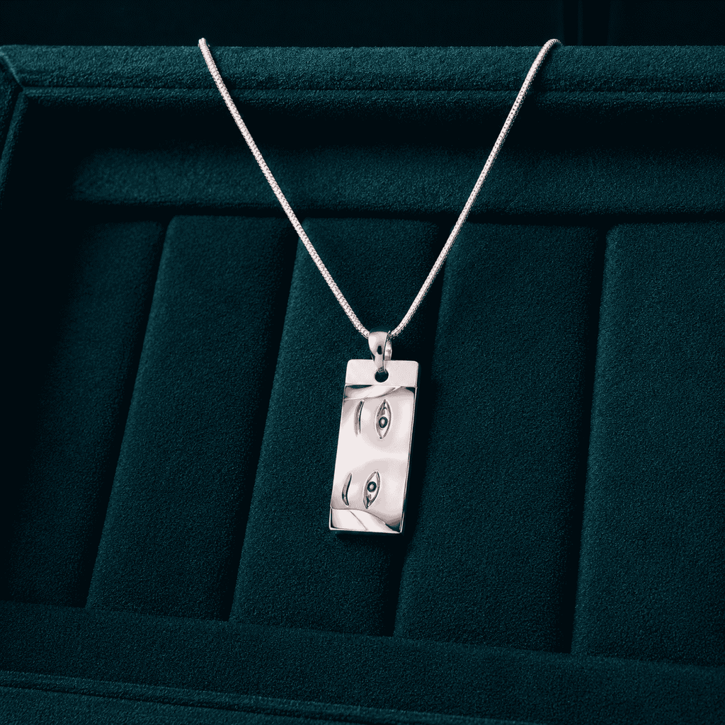 engraved necklace-silver