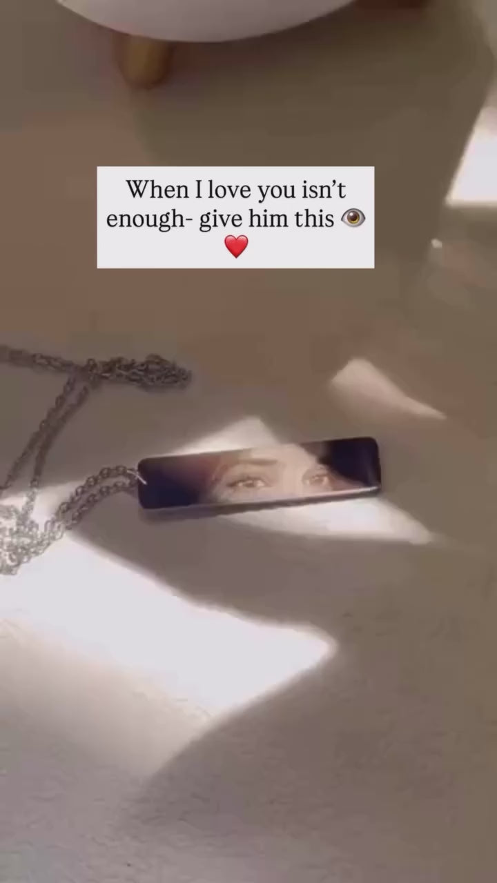 Eye Sketch Pendant Necklace